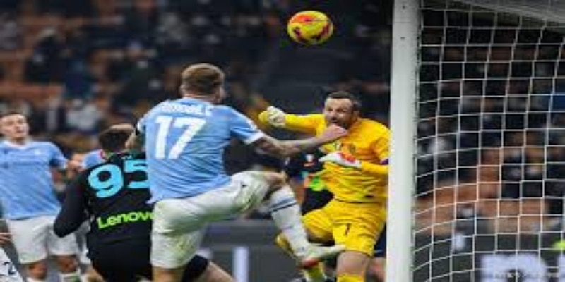 罗马阵容与卡萨诺的挑战-华体会深度分析- 华体会