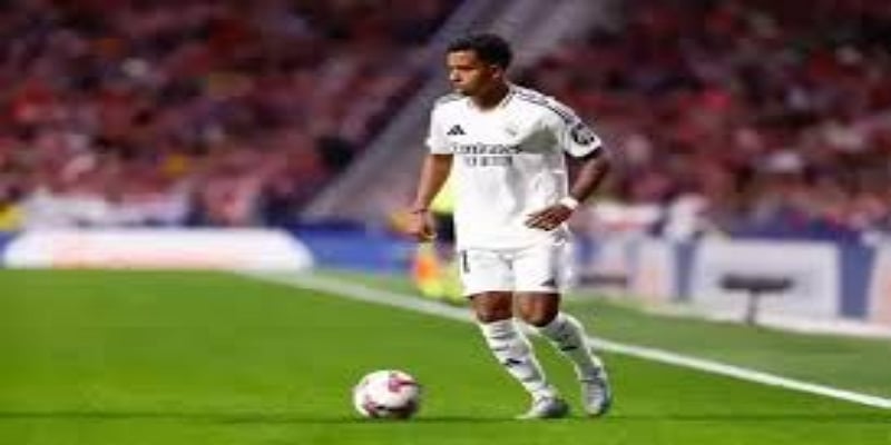 开局动荡并非坏消息：曼联的战术升级进入磨合周期-  华体会