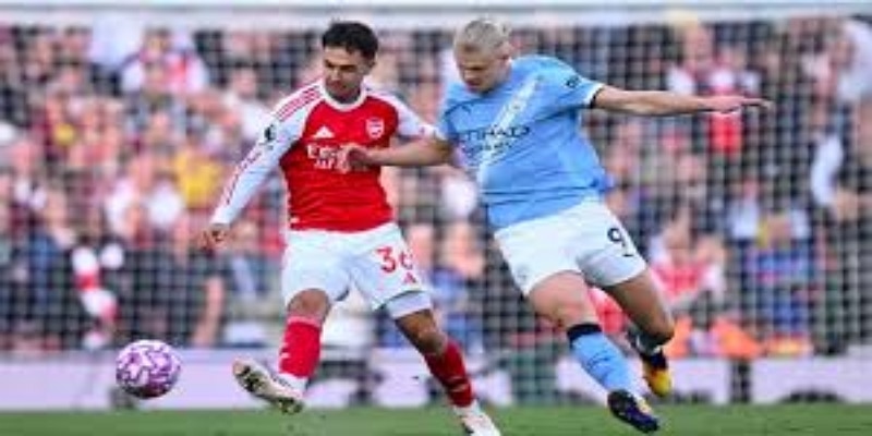 曼联防线：菲尔·琼斯的钢铁意志- 华体会