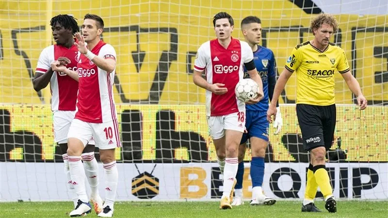 阿贾克斯的战术风格与球队特色