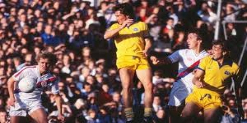 华体会比赛解构：控球与效率的正面对抗，90分钟悬念拉满-华体会